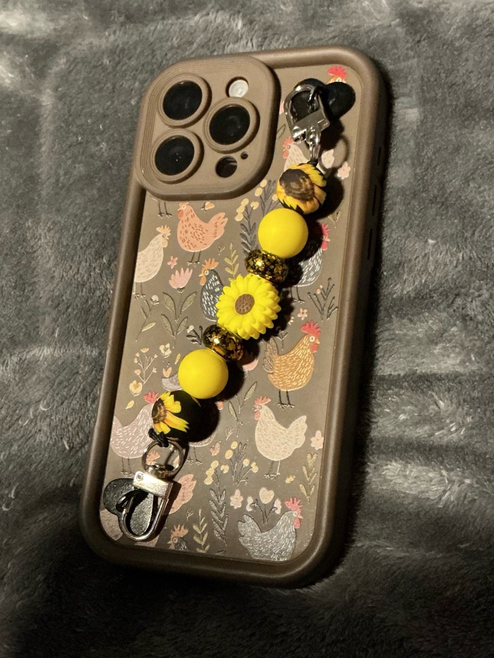 Sunflower Beaded Phone Wrist Strap - Yellow